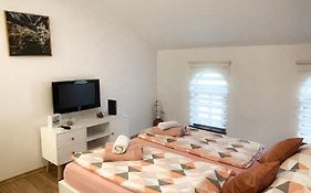 Jenny'S Apartment